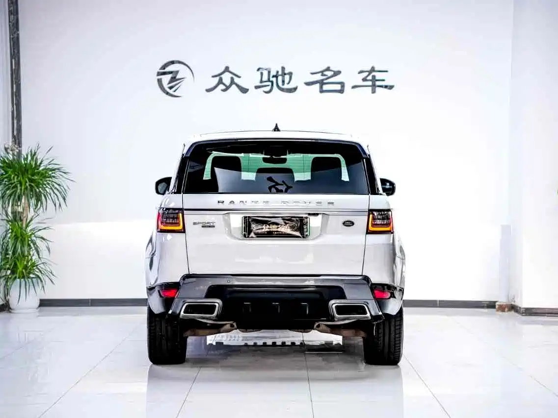 Land Rover Range Rover Sport PHEV 2018 Model P400e фото 11