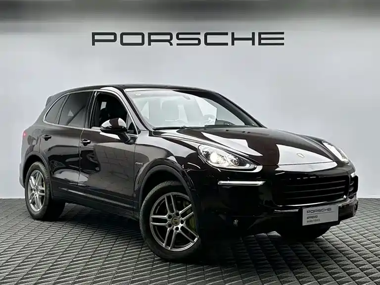 Porsche Cayenne New Energy 2016 2016 Cayenne S E-Hybrid 3.0T
