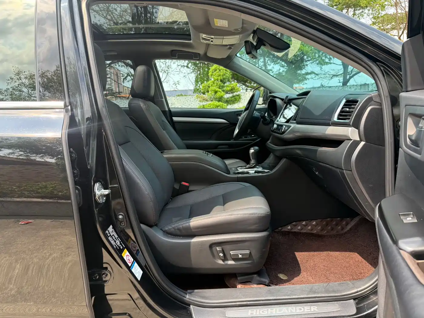 Toyota Highlander 2018 2.0T 4WD Luxury 7-seater China VI фото 27