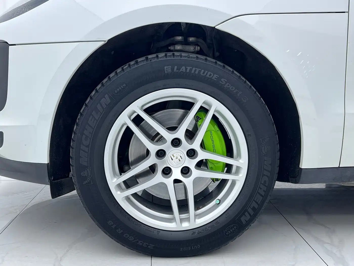 Porsche Macan 2018 Macan 2.0T фото 27