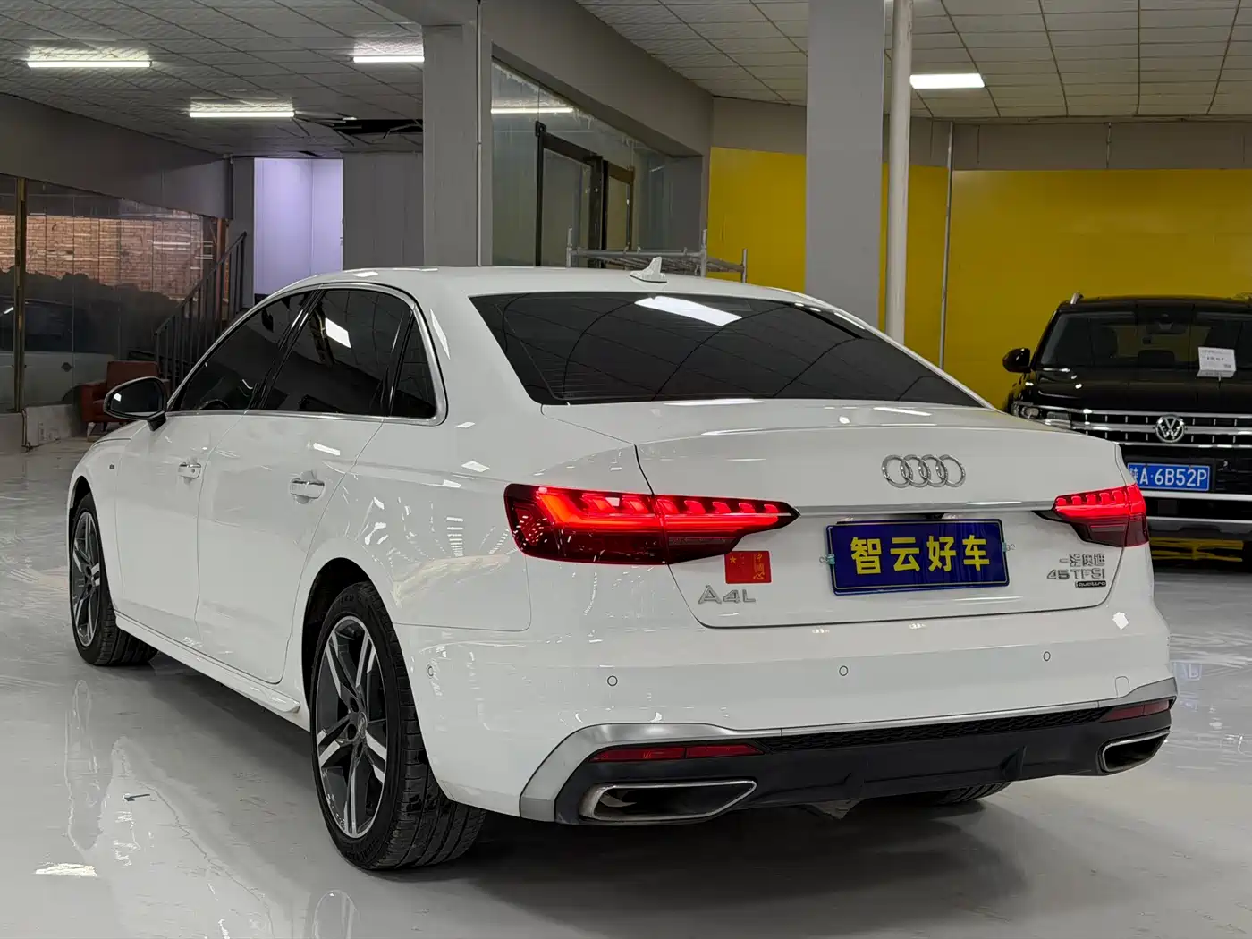 Audi A4L 2020 40 TFSI quattro Luxury Dynamic фото 7