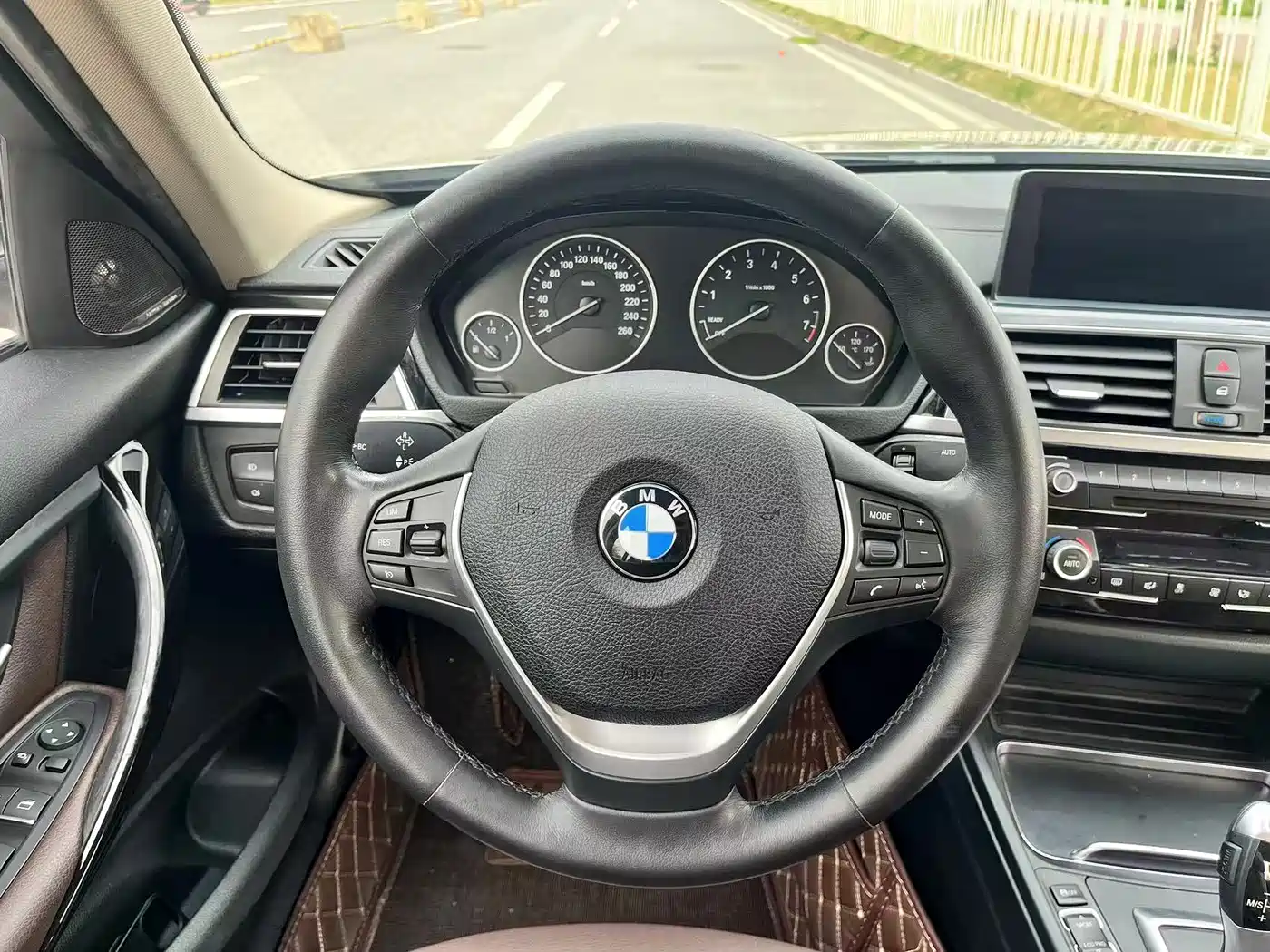 BMW 3 Series 2019 320Li Fashion Type фото 11