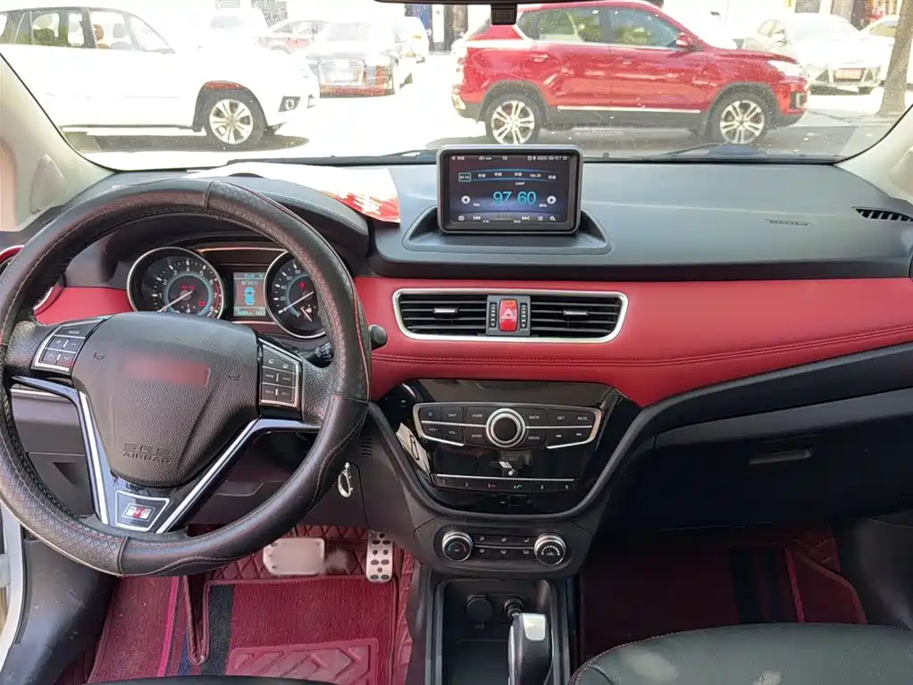 Haval H1 2015 1.5L AMT Luxury фото 4