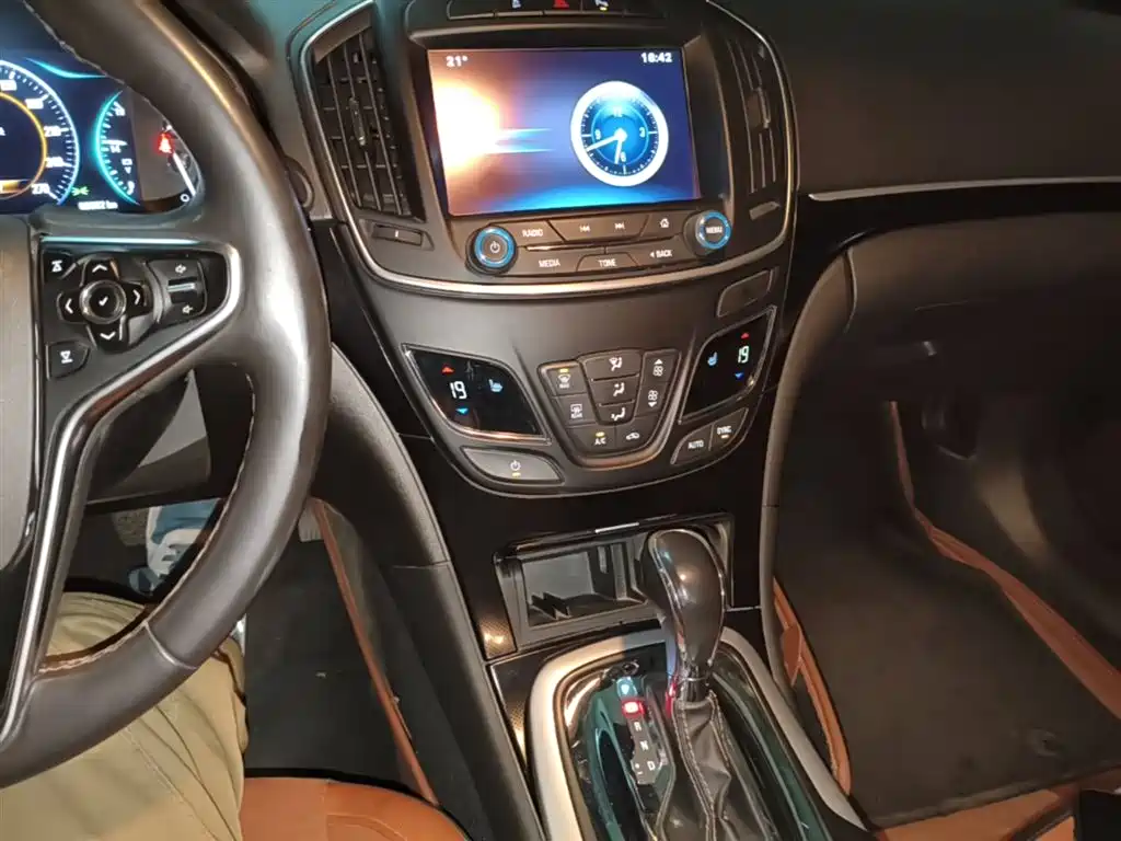 Buick Regal 2015 1.6T Elite Tech Edition фото 20