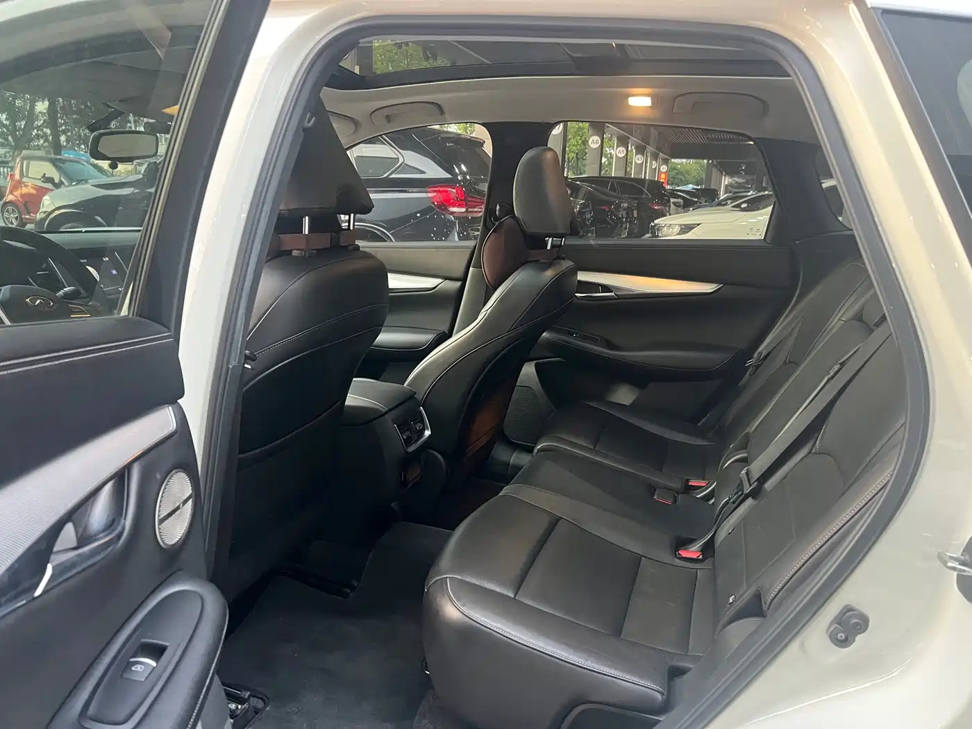Infiniti QX50 2019 2018 2.0T 2WD Fashion Edition