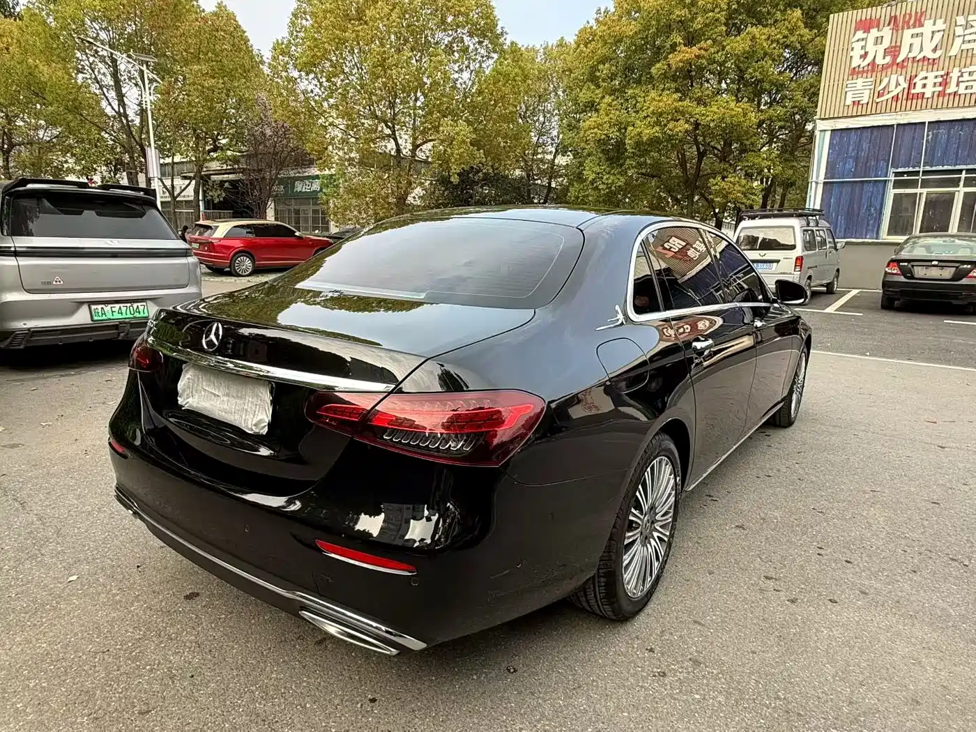 Mercedes-Benz E-Class 2023 E 300 L Luxury фото 7