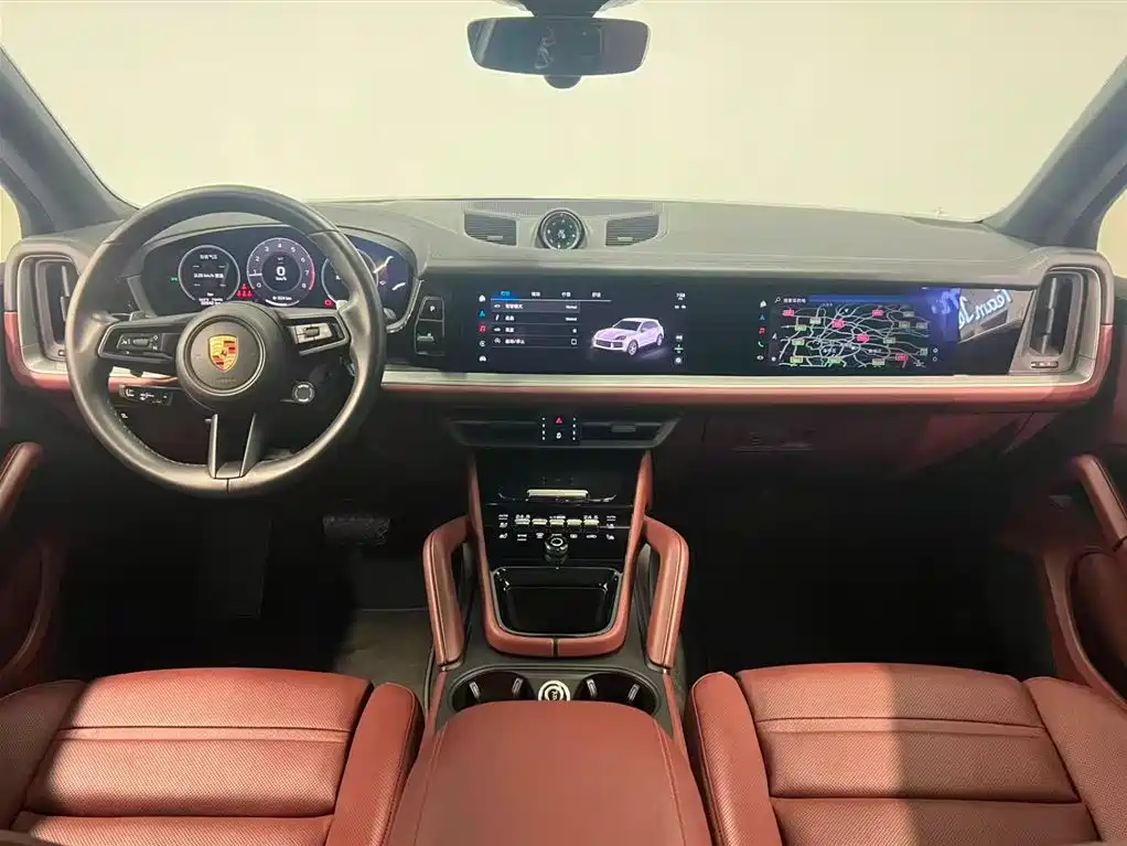 Фото 26 - Porsche Cayenne