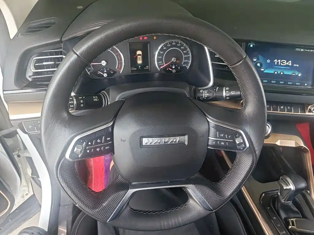 Photo 11 - Haval H6