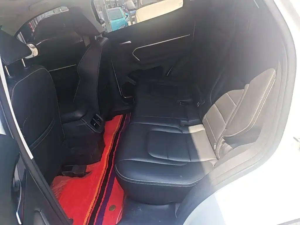 Photo 17 - Haval H6