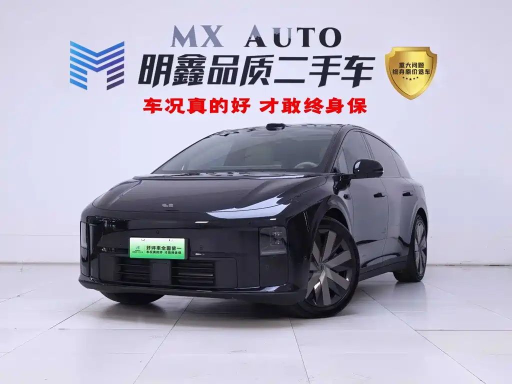 Фото 1 - Li Auto i6