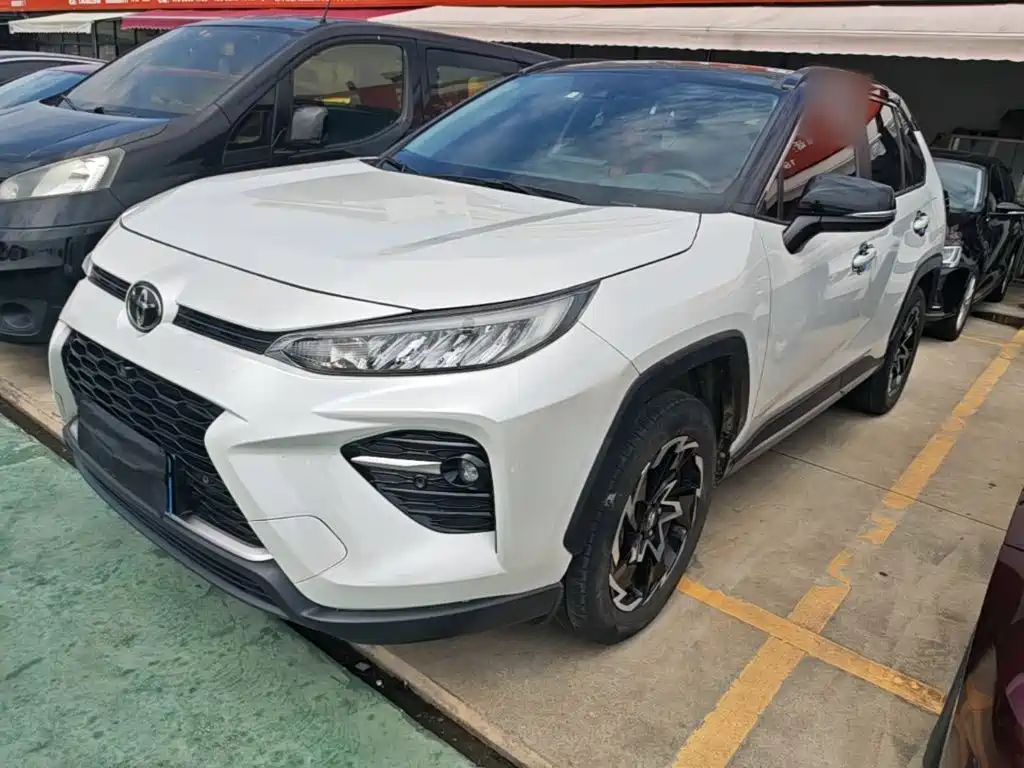 Фото 2 - Toyota Wildlander
