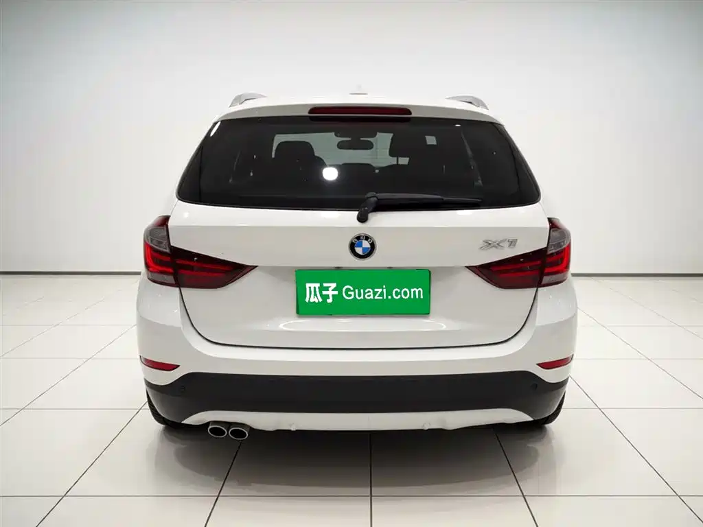 BMW X1 2015 xDrive20i Fashion фото 4
