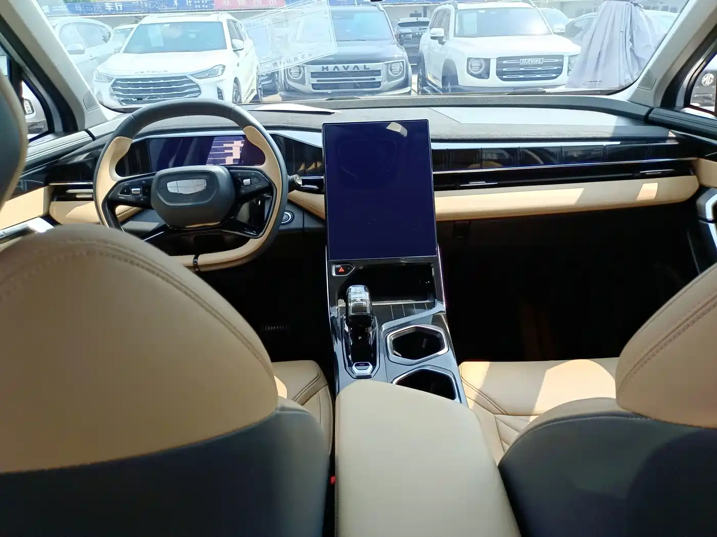 Geely Boyue L 2022 2023 1.5TD DCT Premium