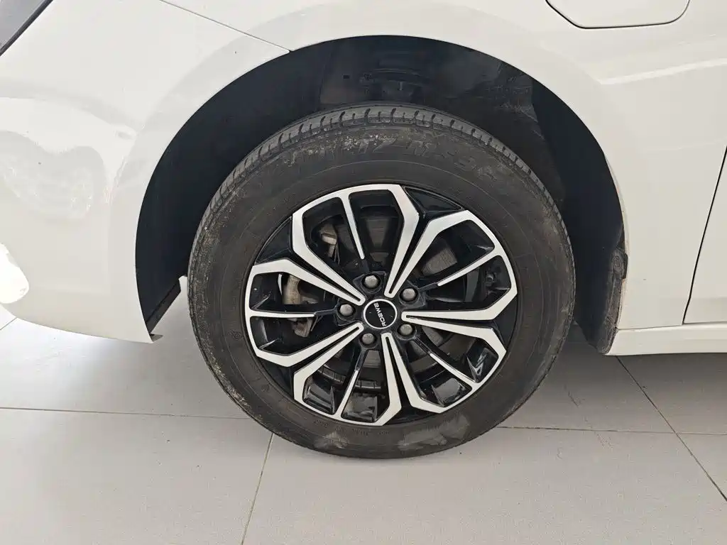 Roewe i6 MAX EV 2024 2022 EV 500 Sunroof Special Edition
