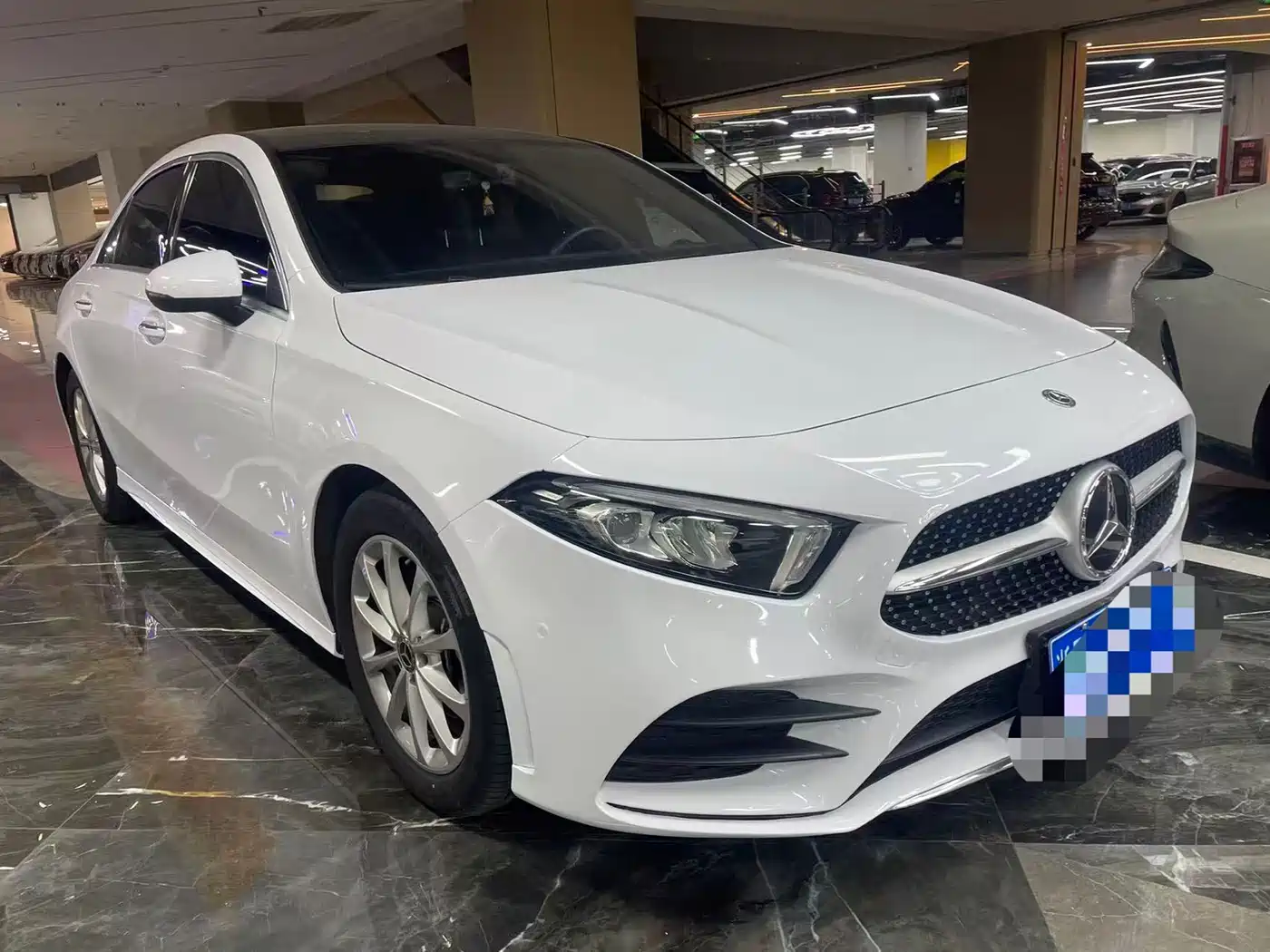 Mercedes-Benz A-Class 2020 A 200 L Sport Sedan фото 3