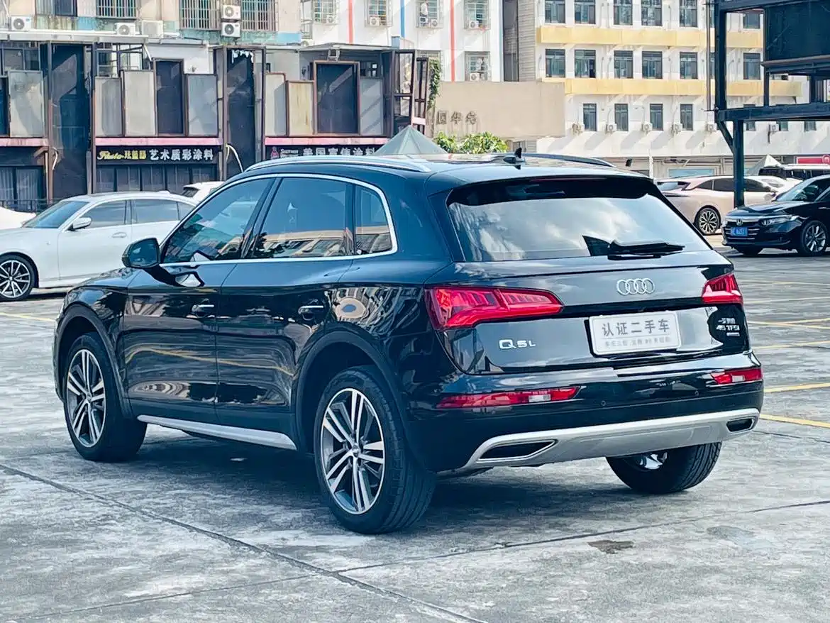 Audi Q5L 2020 45 TFSI Premium Elegance фото 13