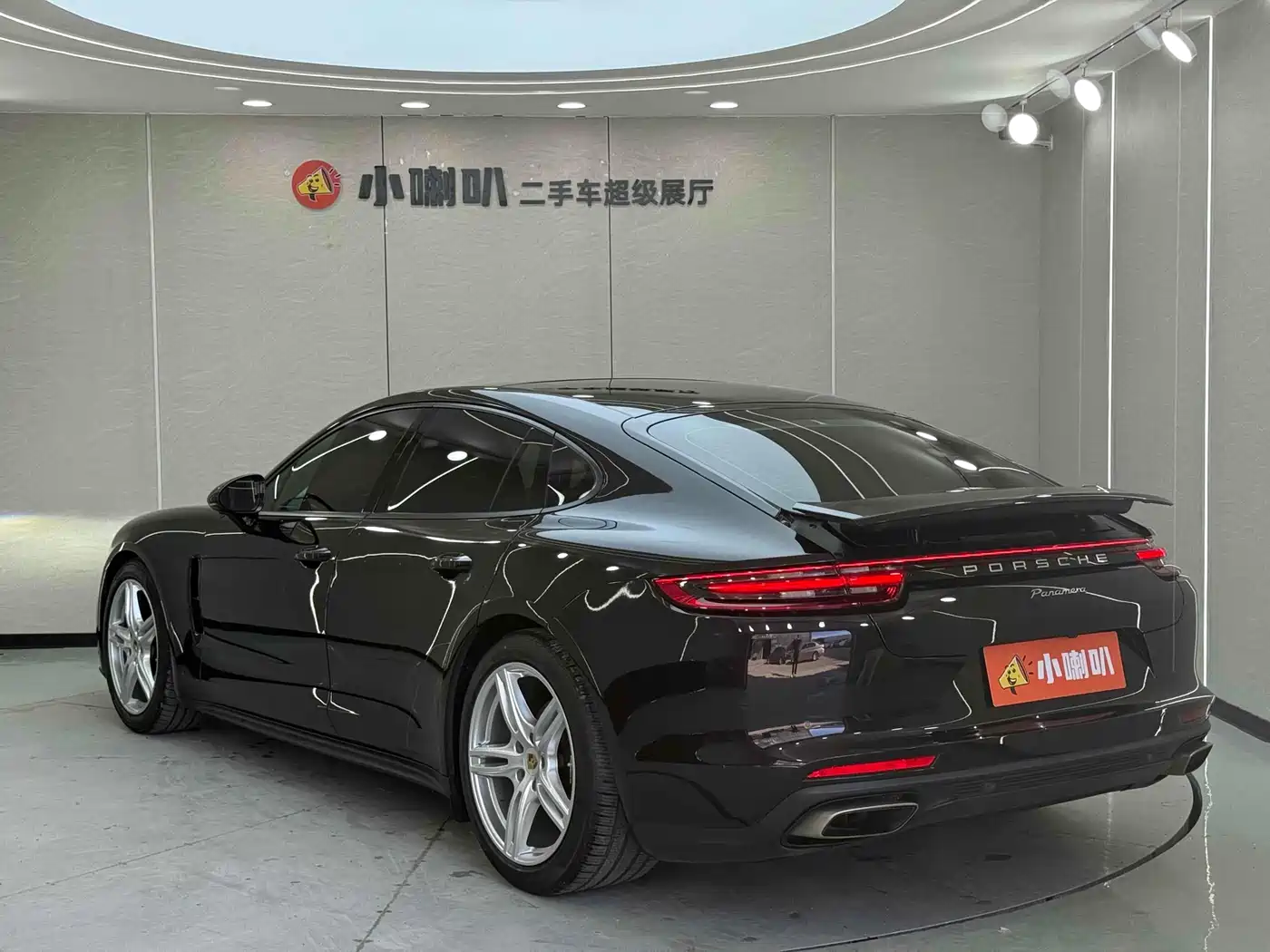 Porsche Panamera 2017 Panamera 3.0T фото 34