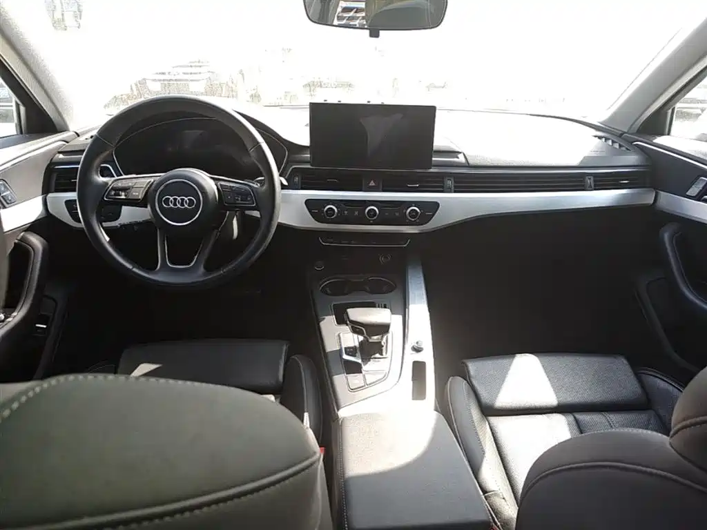 Audi A4L 2024 40 TFSI Fashion Dynamic фото 10