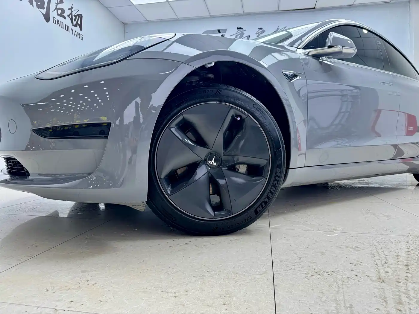 Фото 19 - Tesla Model 3