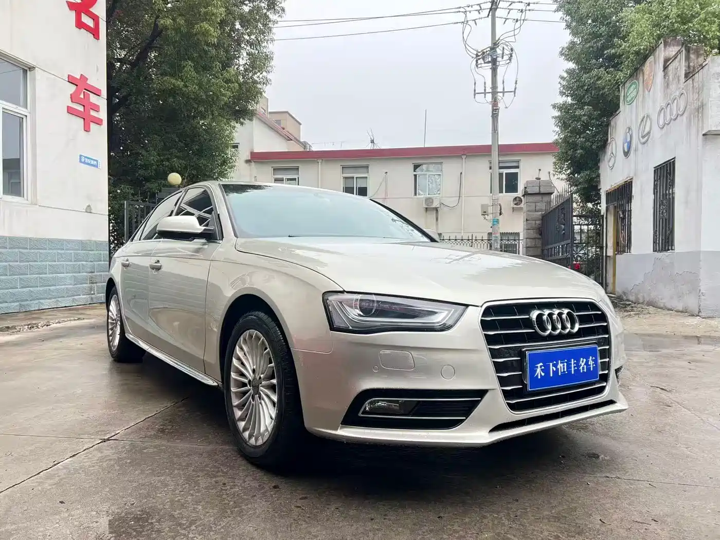 Audi A4L 2016 35 TFSI Collector's Edition Automatic Standard фото 3