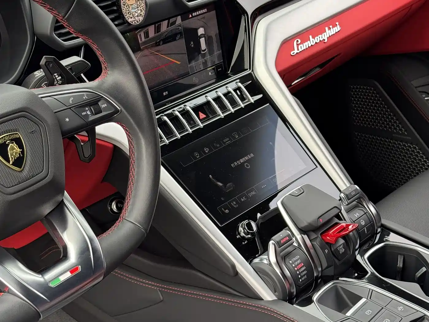 Lamborghini Urus 2023 4.0T V8 S фото 11