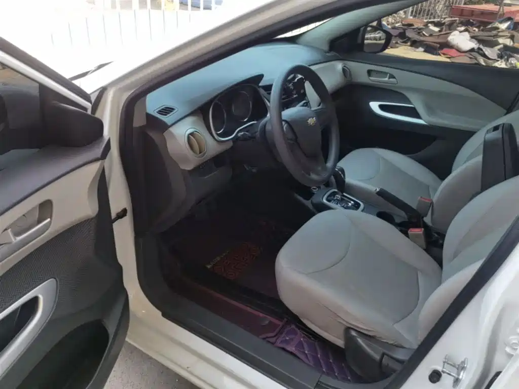Chevrolet Sail 2018 Sail 3 1.3L AMT Ideal фото 16