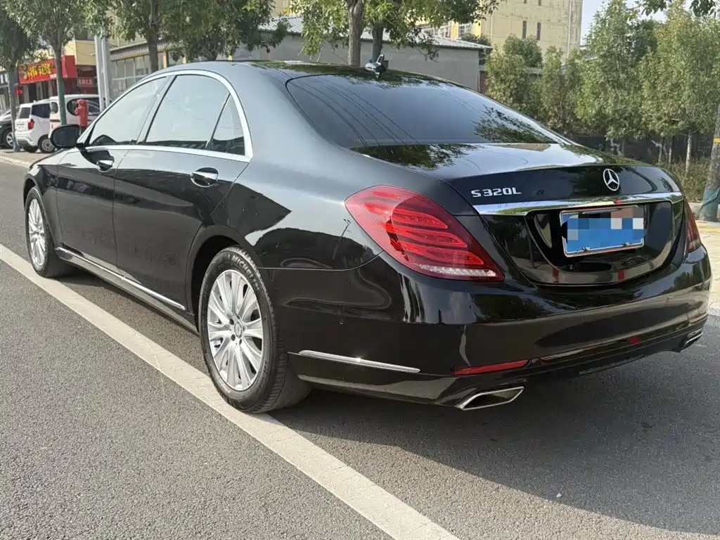 MERCEDES-BENZ S CLASS