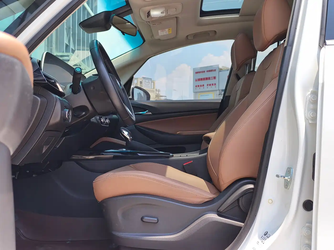 Buick GL6 2023 2021 323T Mild Hybrid Connected Premium Trim