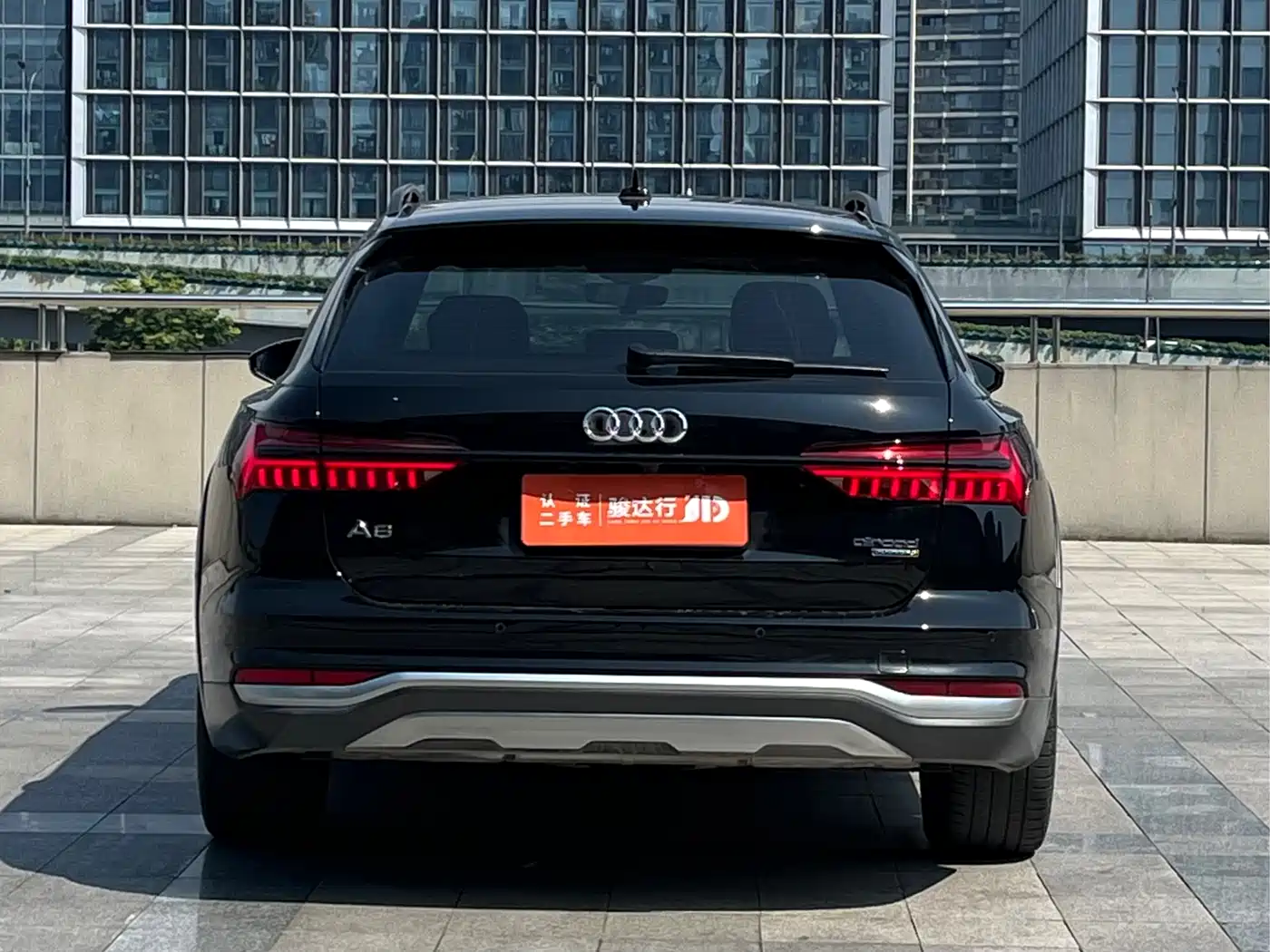 Audi A6 (Import) 2022 allroad quattro Explorer 55 TFSI Premium Off-road фото 5
