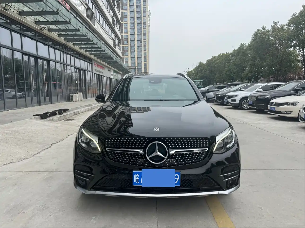 MERCEDES-BENZ GLC AMG