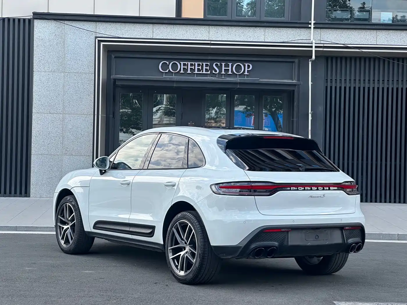 Porsche Macan 2022 Macan 2.0T фото 4