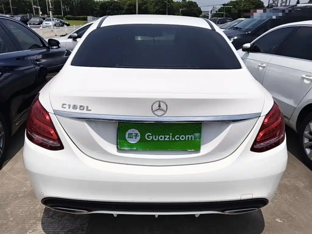 Mercedes-Benz C-Class 2017 Facelift C 180 L Fashion Sport Edition фото 6