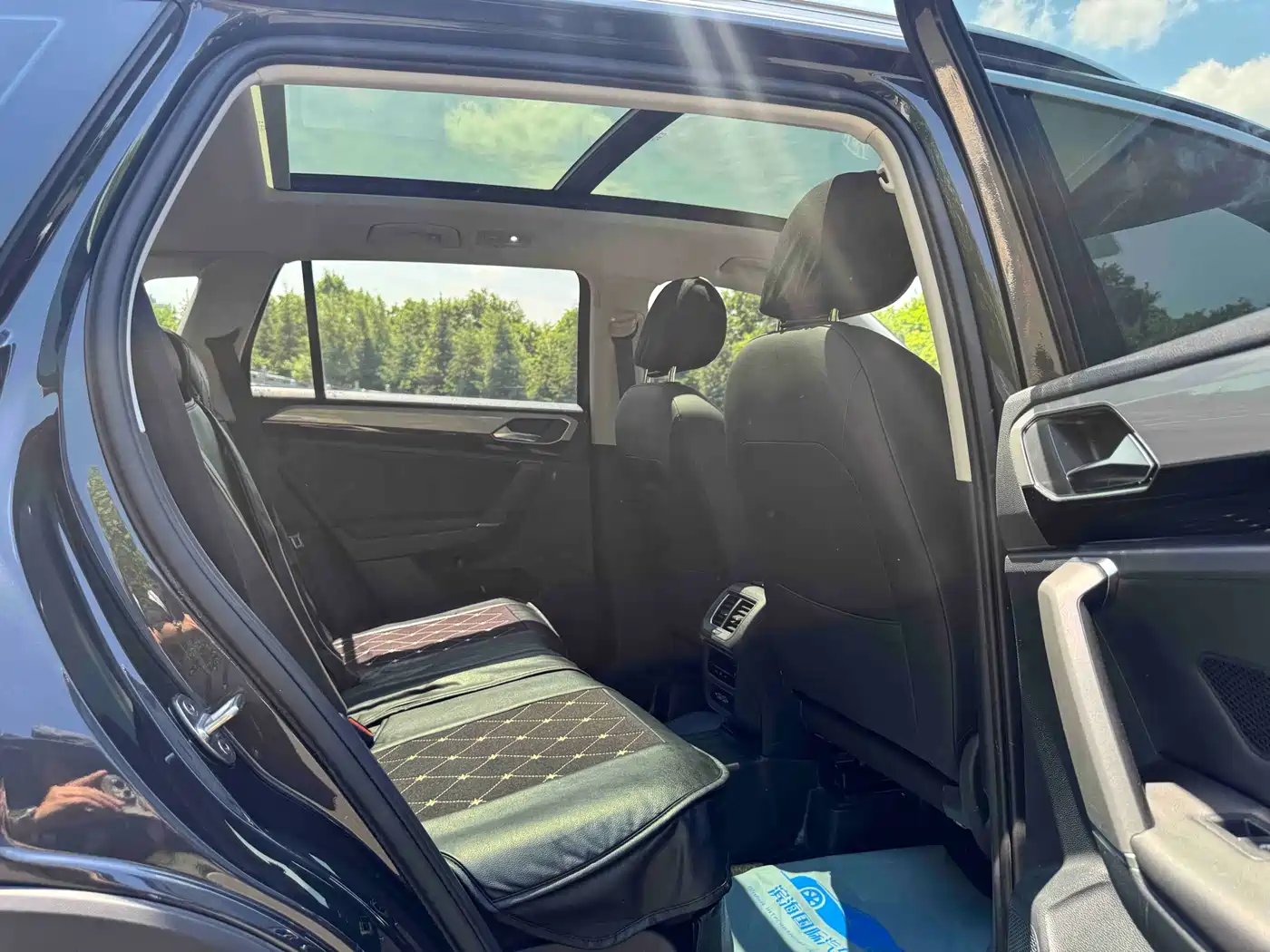 Volkswagen Tayron 2022 280TSI 2WD Luxury Smart Connect Edition фото 9