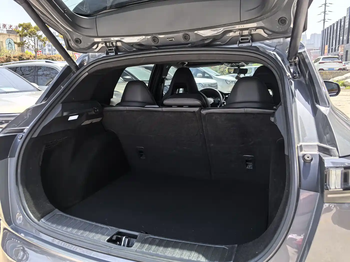 Lynk & Co 06 2023 Remix 1.5T Power Pro фото 7