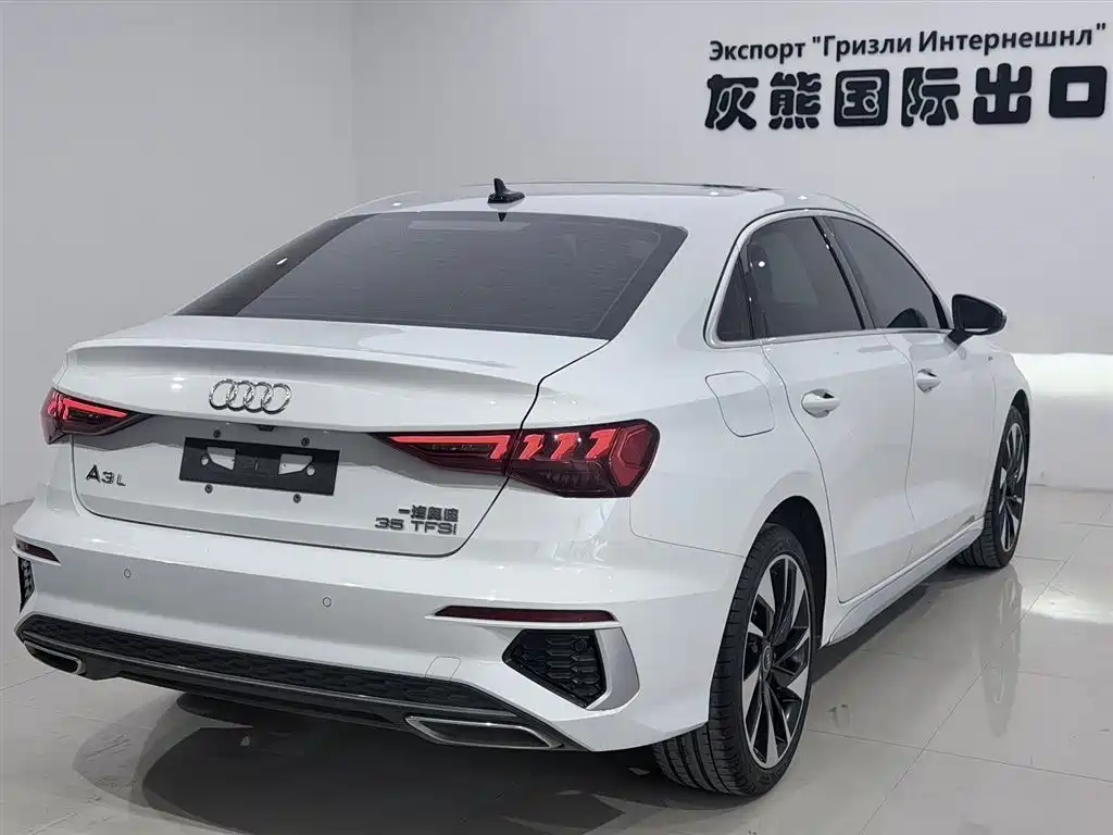 Audi A3 2022 A3L Limousine 35 TFSI Style Sport фото 4