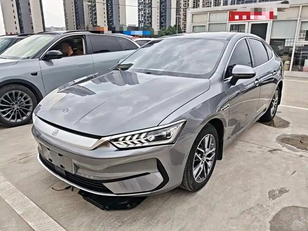 Фото 2 - BYD Qin PLUS
