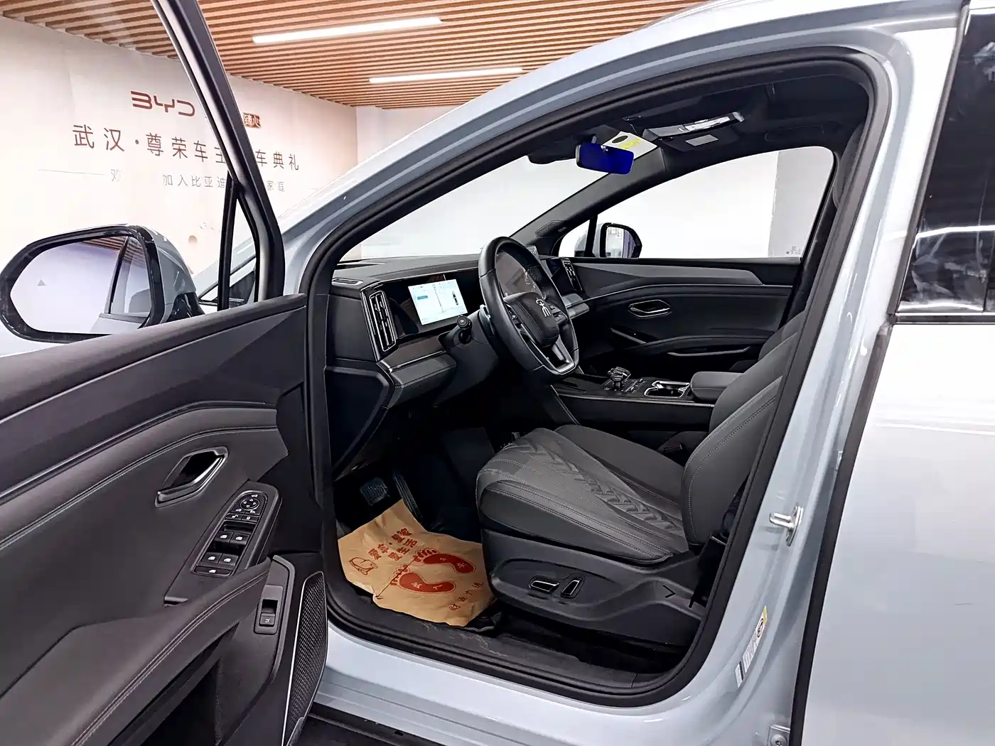 Фото 8 - BYD Song L DM-i