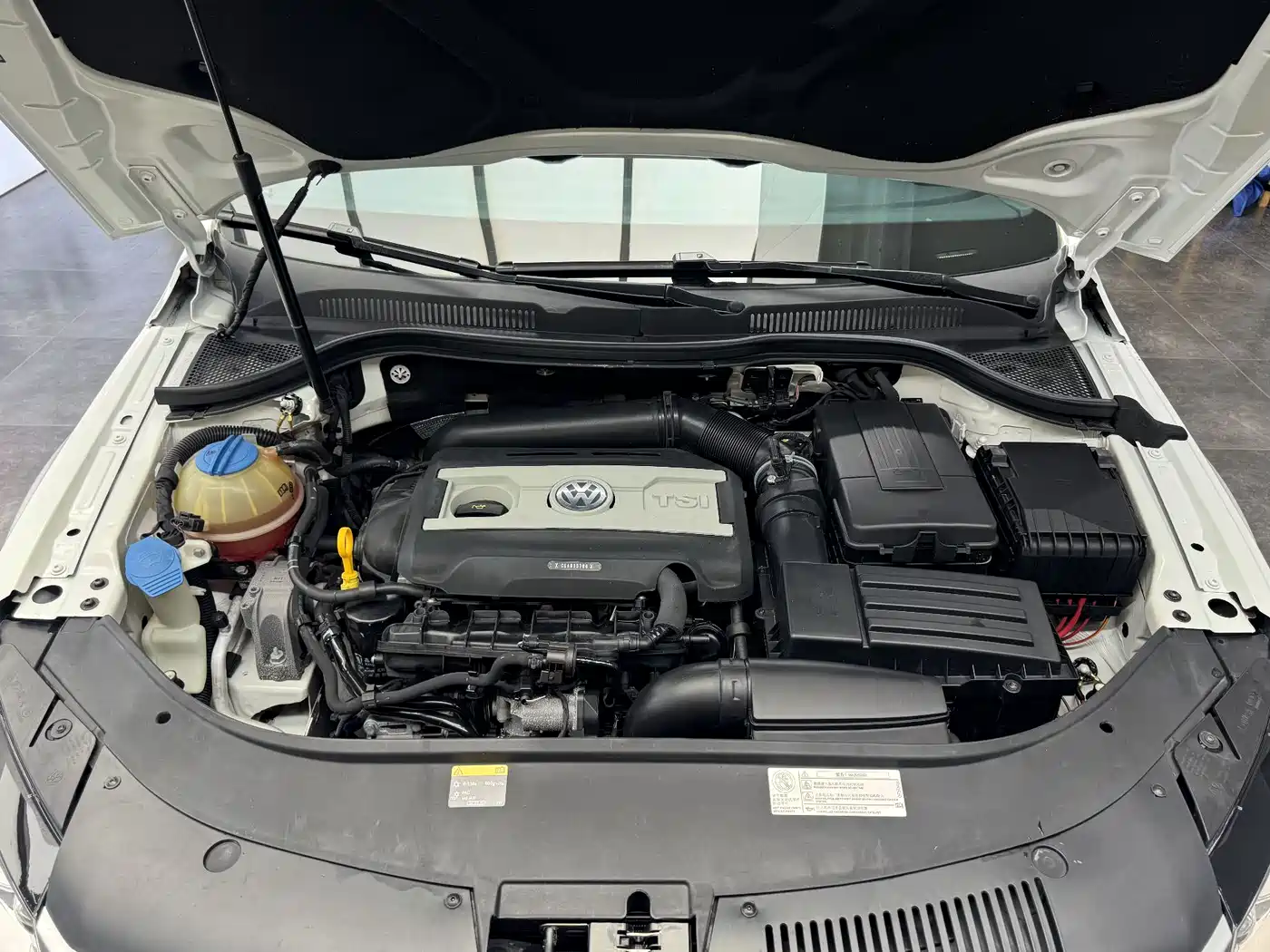 Volkswagen FAW-Volkswagen CC 2018 1.8TSI Premium фото 17