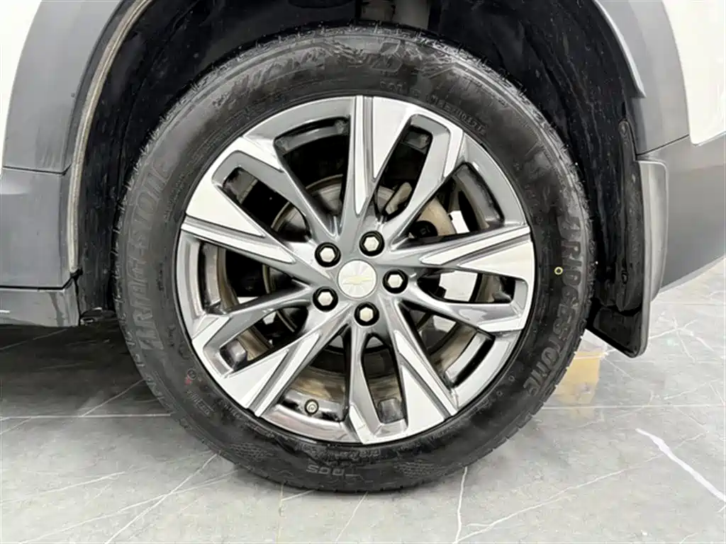 Chevrolet Trax 2021 325T Auto Fun Edition China VI фото 18