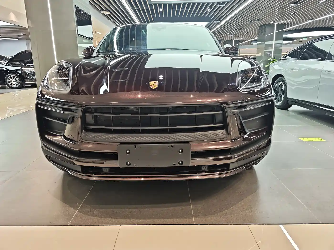 Porsche Macan 2022 Macan 2.0T фото 2