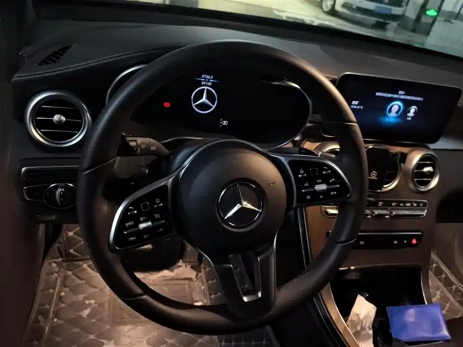 Mercedes-Benz GLC 2022 Model GLC 260 L 4MATIC Luxury Edition фото 15