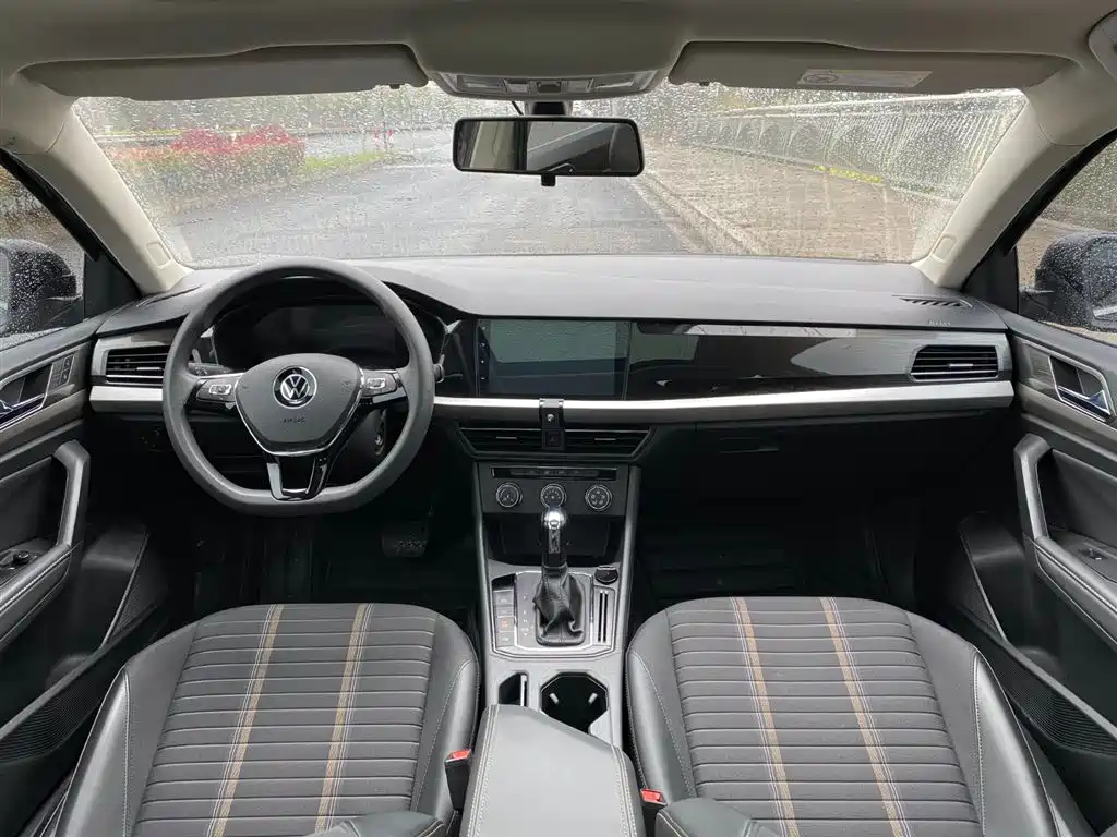 Volkswagen Lavida 2022 280TSI DSG Comfort Edition фото 6