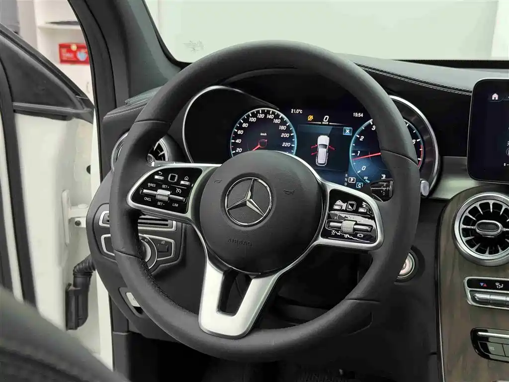 Mercedes-Benz GLC 2022 Facelift II GLC 260 L 4MATIC Luxury фото 12