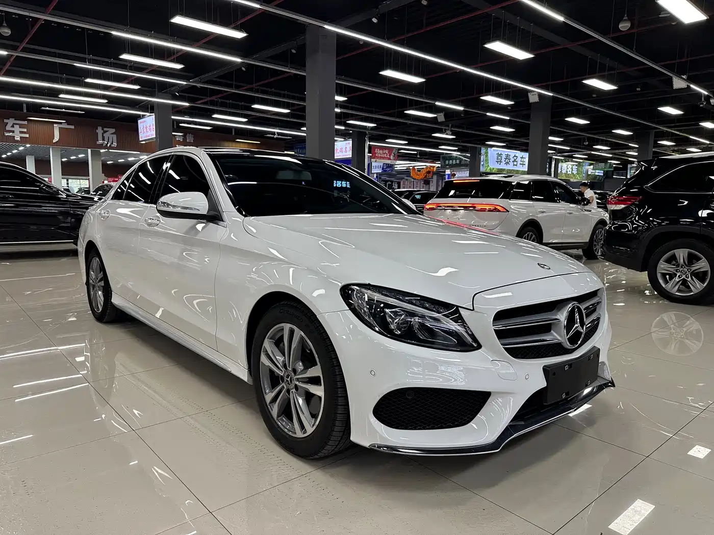 Mercedes-Benz C-Class 2018 C 200 L Sport Edition фото 3