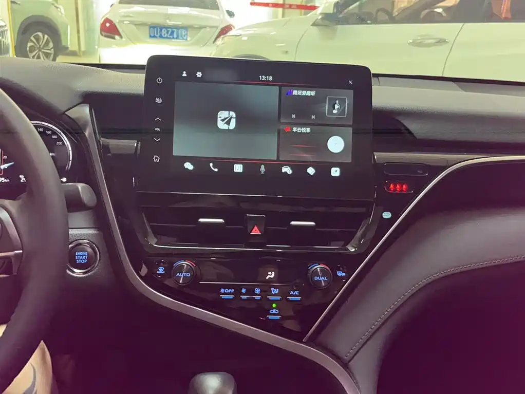 Toyota Camry 2021 2.5G Luxury Edition фото 5
