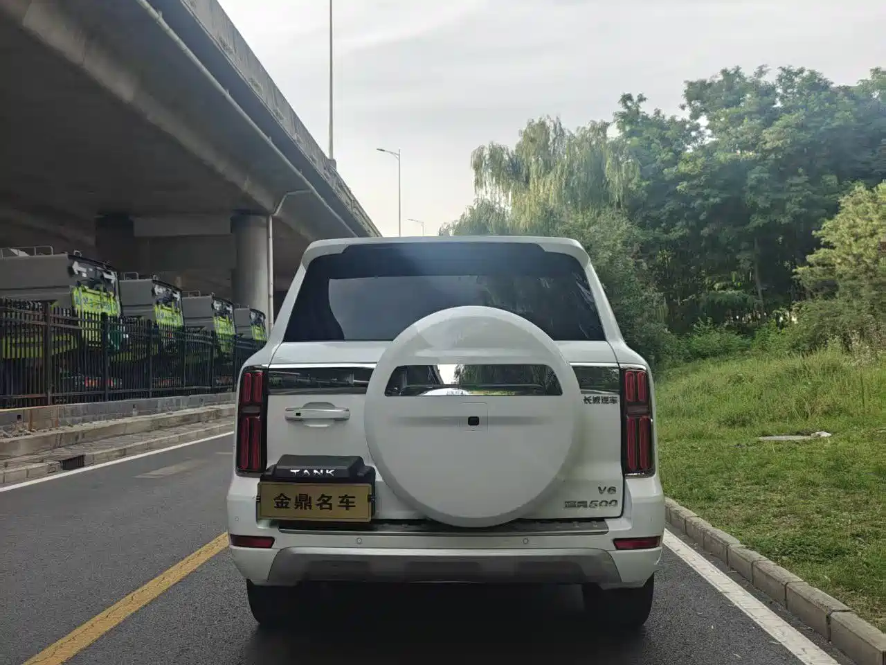 Tank 500 2022 3.0T Sport Edition Dengfeng 7-Seater фото 6