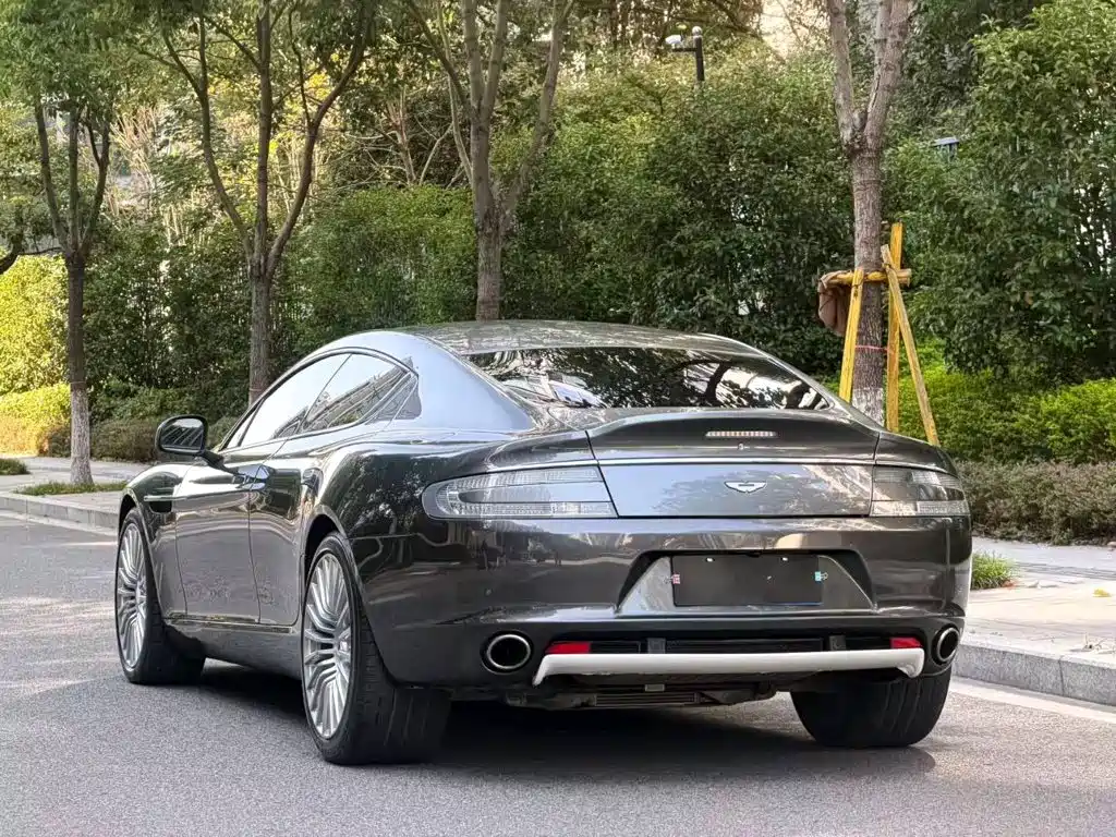 2018 Aston Martin Rapide