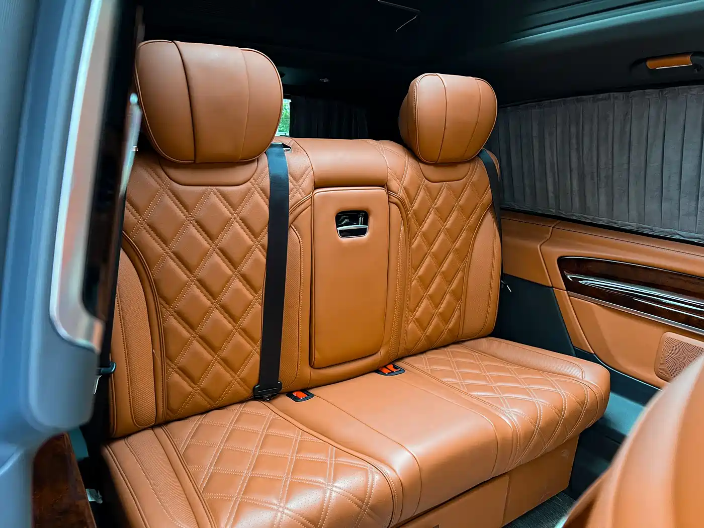 Mercedes-Benz V-Class 2022 V 260 L Long Wheelbase Luxury Edition фото 22