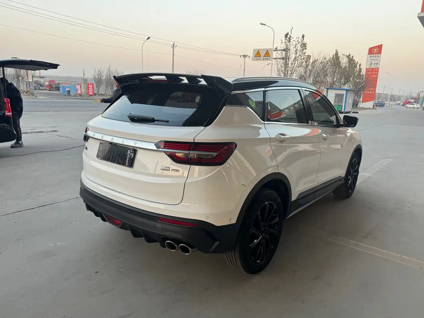 GEELY AUTOMOBILE BINYUE