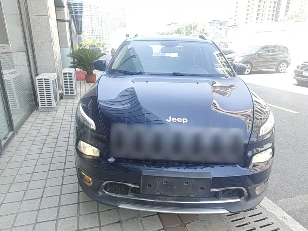 Jeep Cherokee 2018 2017 2.0L Superior Edition